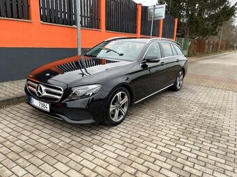 Mercedes-Benz E 220 d Avantgarde Kombi