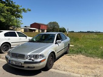 Volvo S40 2.0t 121kW