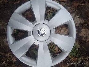Skoda originál poklice 15palcu,300k.c.