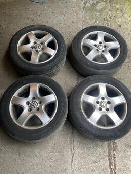 ALU kola na VW T5 a T6 17" originál VW