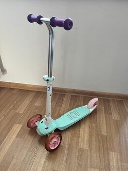 Dětská koloběžka - blikací kola - Decathlon