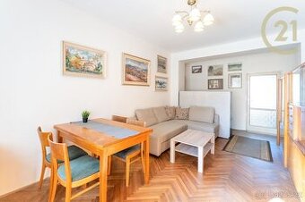 Světlý 3+1 ve Vyškově k rekonstrukci: balkon, sklep, klid...