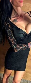 sexy slim krajkové šaty ,push-up xs-s