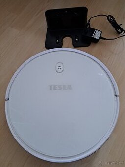 Robotický vysavač Tesla RoboStar iQ300 bílý
