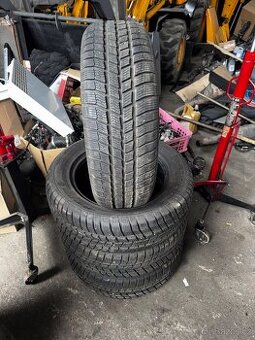 4x 235/60r18 107H Barum zimní dot 2017 7,5-8 mm
