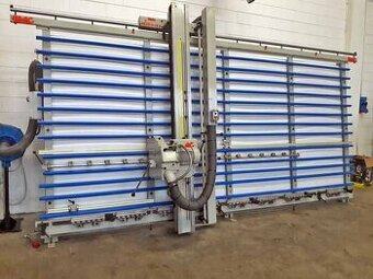 Svislá vertikální pila GMC KGS 510S - AKČNÍ SLEVA 10 %