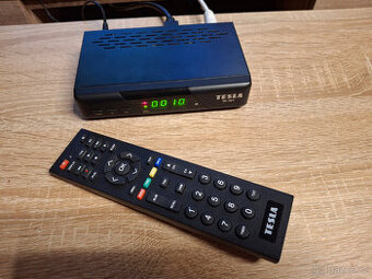 DVB-T2 set-top-box TESLA TE-301 s ovladačem