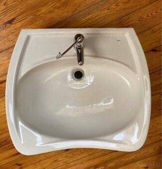 Bezbariérové umyvadlo