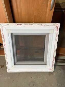Plastové okno