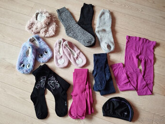 Punčocháče 140-158, ponožky v.43,legíny,koupací čepice,ťapky