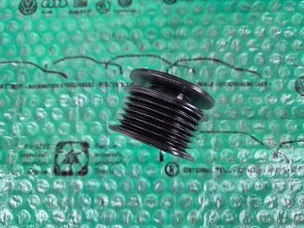 řemenice alternátoru Škoda Felicia 1.6, 1.9d 028903119F