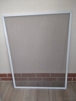 Okenní síť proti hmyzu