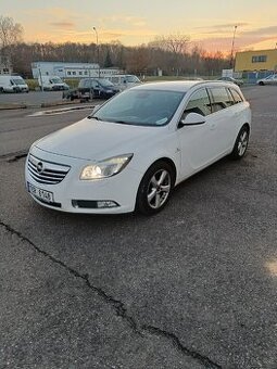 Prodám Opel Insignia 2.0 CDTI 96 kw