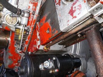 Predám motor traktora RS-09