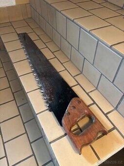 Pila vidiová na cihly+ šlauchovnice