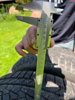 225/55r18 zimní pneumatiky Sailun