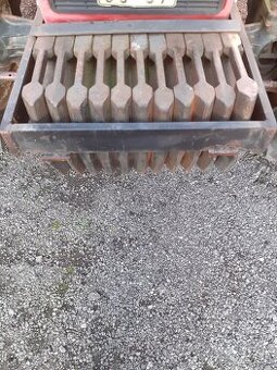 Prodám sadu závaží traktor Zetor