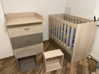 Postýlka a přebalovák s úložným prostorem - 1