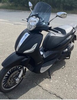 Piaggio Beverly 300 Police