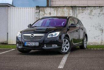 Opel Insignia ST 2.0 Turbo ECOTEC Sport A/T