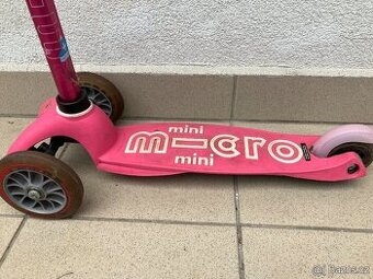 Švýcarska Mini Micro koloběžka plus helma