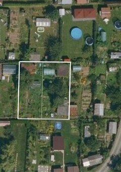 Přenechání pronájmu dvojzahrádky s chatkou – Zahrádkářská os