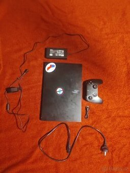 Prodám Herní notebook - Acer Nitro V 15 Black