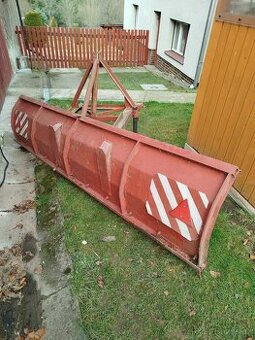 Radlice na odhrnování sněhu