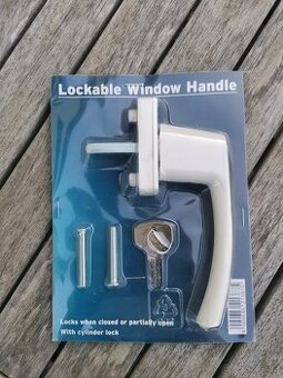 Zamykatelné kliky na okno nebo na balkonové dveře