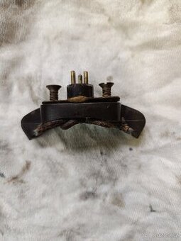 Jawa pérák FJ kontaktnice