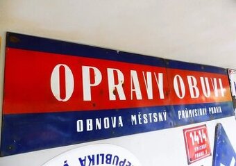 Staré smaltované cedule, reklama Opravy Obuvi.
