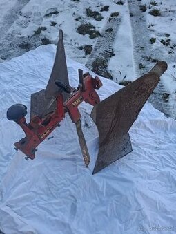 Pluh s nastavovácím tělesem tera vari