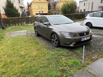 Seat Leon ST 1.6 TDI Camera Xenon EURO-6
