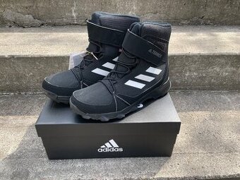 Zimní dětské boty Adidas 39 1/3, ŮPLNĚ NOVÉ, poslání ZDARMA