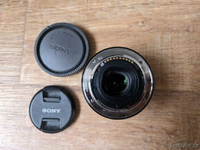 Sony 35mm f/1.8 OSS (SEL-35F18) - APS-C. 6200 Kč