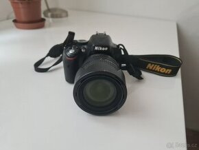 Digitální zrcadlovka Nikon D5100 včetně příslušenství