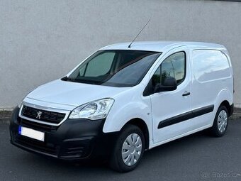 Peugeot Partner 1,6hdi 73kw,1.maj.Čr,tažné,odpočet DPH