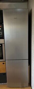 Kombinovaná lednice Siemens, výška 200 cm