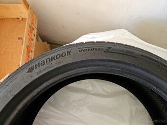 4ks letní pneu Hankook Ventus Evo SUV XL 235/45 R20 100V