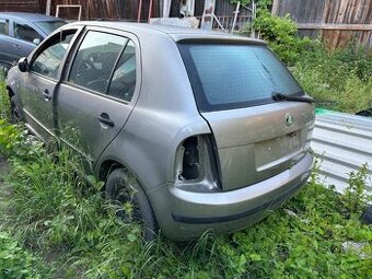 Škoda Fabia 1.2 2007 facelift. 70 000km barva 9202