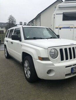 Jeep patriot 4x4 manuál 2.4 i LPG