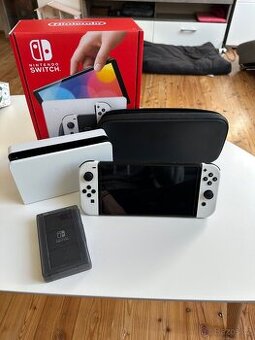 Nintendo switch OLED (top stav) + příslušenství