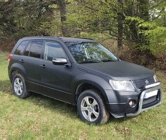 Suzuki Grand Vitara 2.4