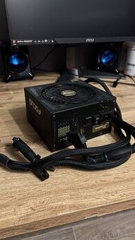 Herní zdroj Seasonic focus 750 gold