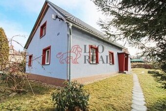 Žacléř, RD 4+kk a 3+1, zahrada, CP 1228m2,