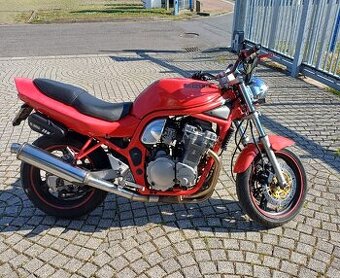 Suzuki GFZ 600