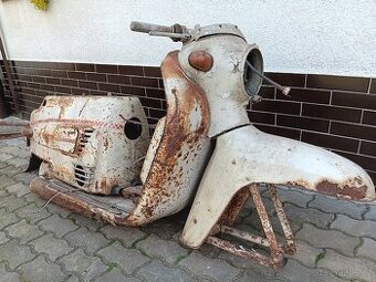 skůtr Tatran manet 125 bez motoru - 1