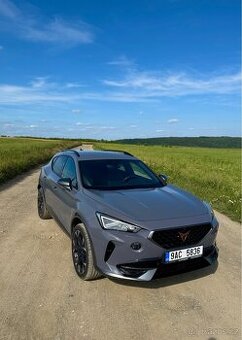 Cupra Formentor 1.5 TSI DSG 110 kW – TOP STAV, 360° kamera
