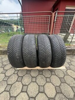 Celoroční pneu Maxxis 235/65 R19
