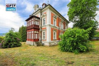 Nádherná prostorná secesní vila s krásnou zahradou ve Varnsd